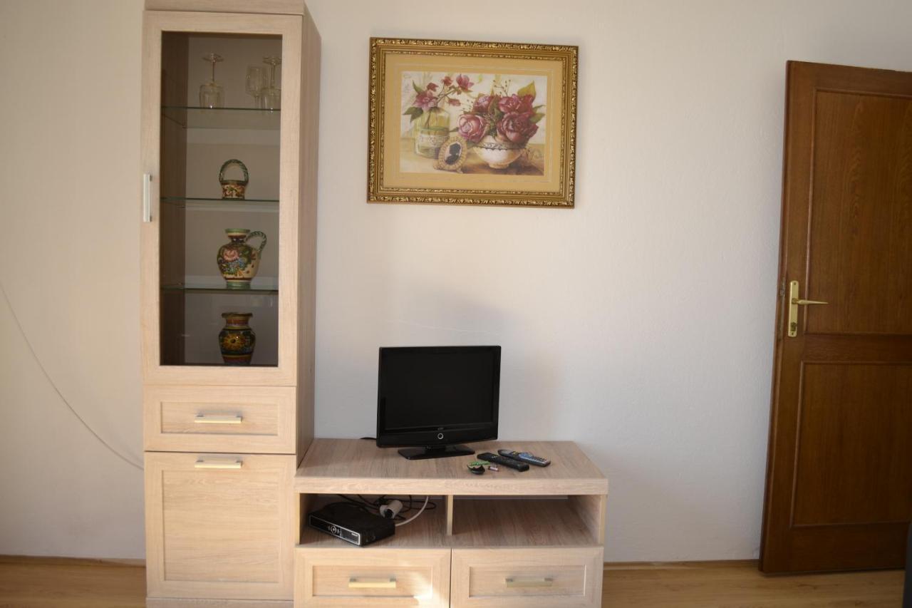 Guest House Morski Val Бар Екстериор снимка