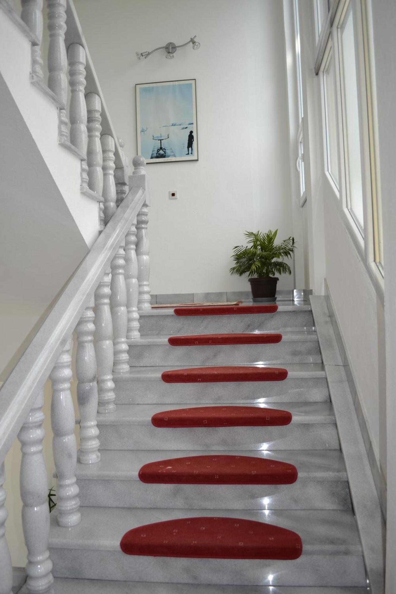 Guest House Morski Val Бар Екстериор снимка