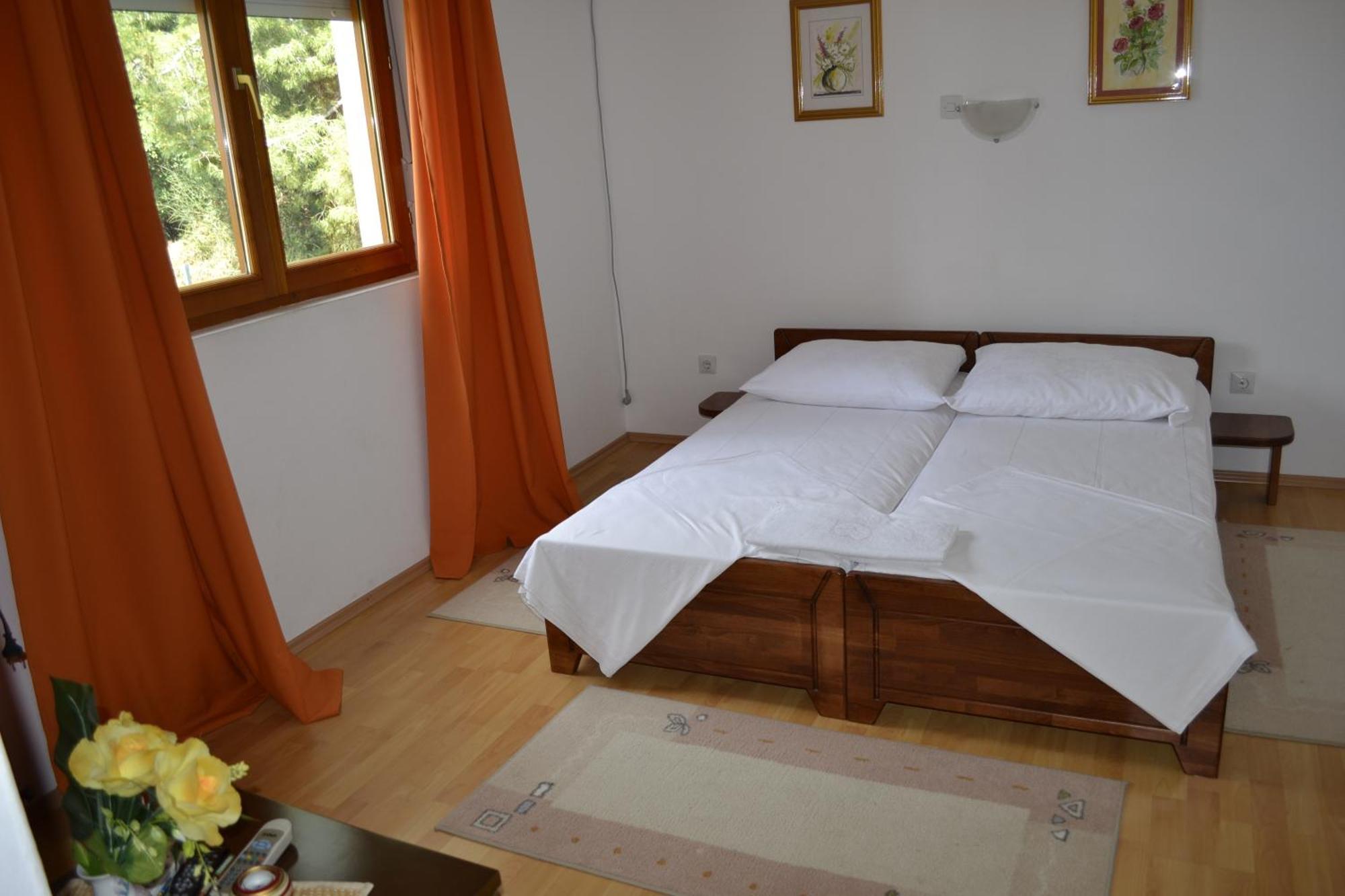 Guest House Morski Val Бар Екстериор снимка